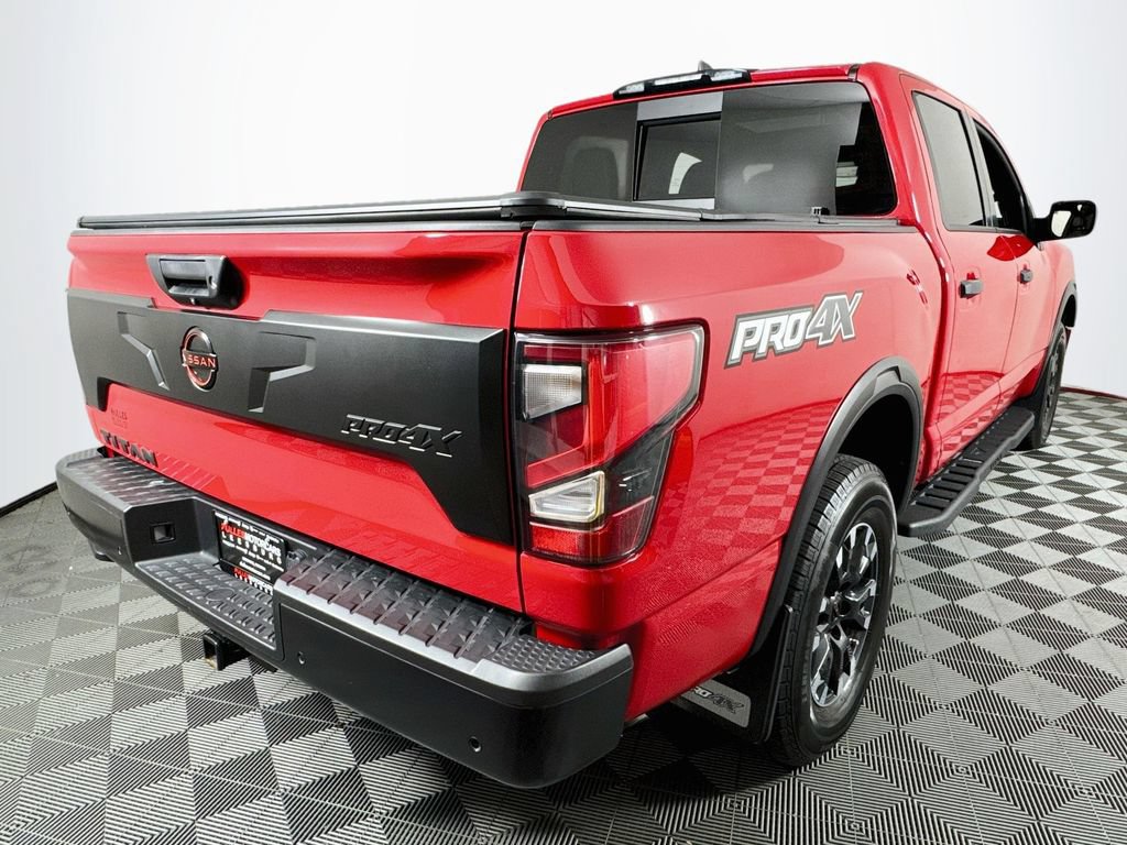 Used 2023 Nissan Titan PRO-4X w/ Pro-4x Convenience Package AWD/4WD image 7