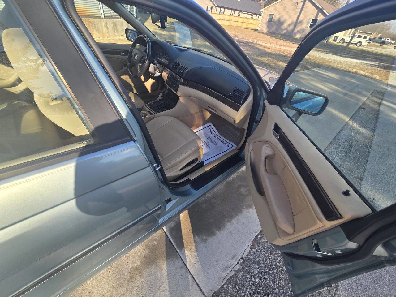 Used 2003 BMW 325xi Sedan image 10