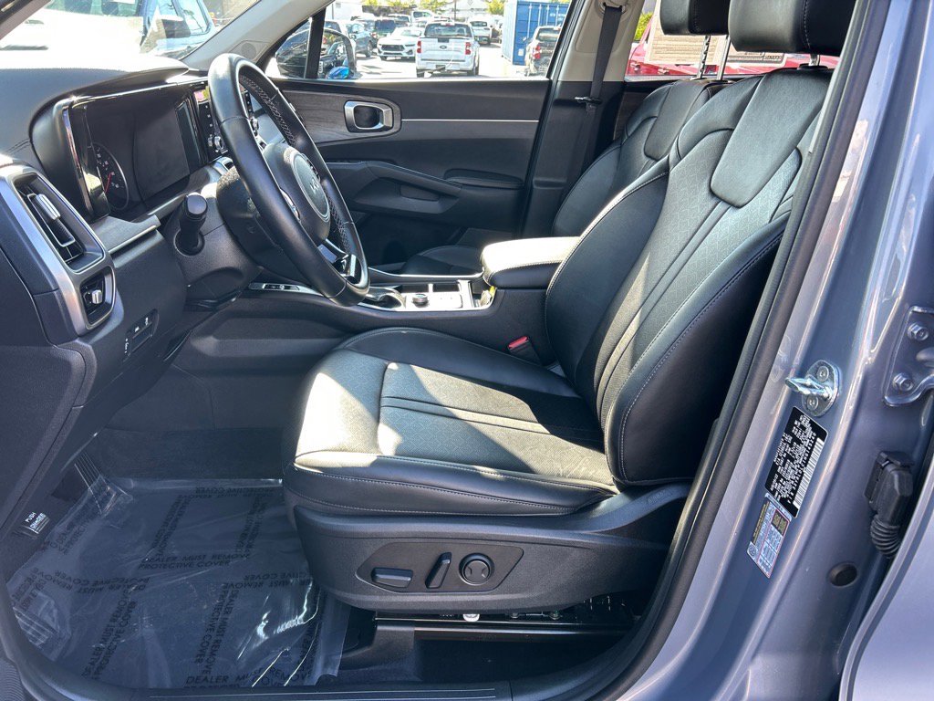 Used 2022 Kia Sorento S image 6