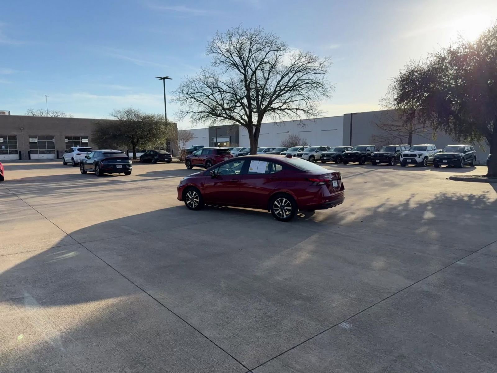 Used 2025 Nissan Versa SV image 16