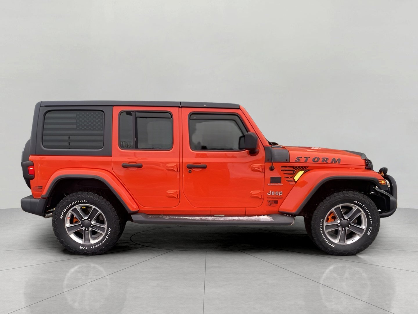 Used 2018 Jeep Wrangler Unlimited Sahara image 5