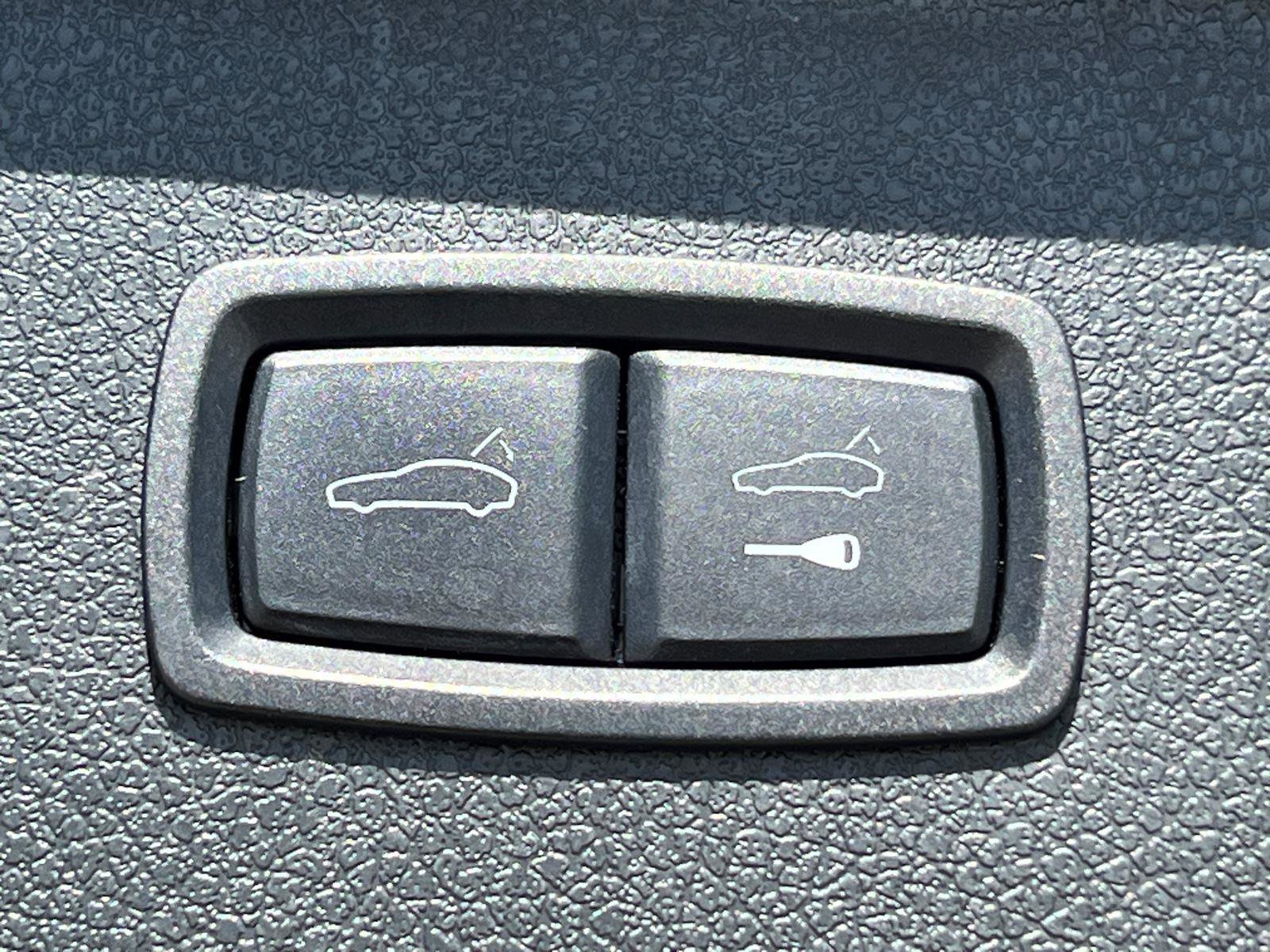 Used 2023 Porsche Macan GTS w/ Premium Package Plus image 19