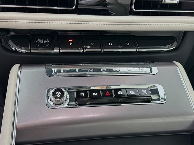 New 2026 Lincoln Aviator 2WD image 17