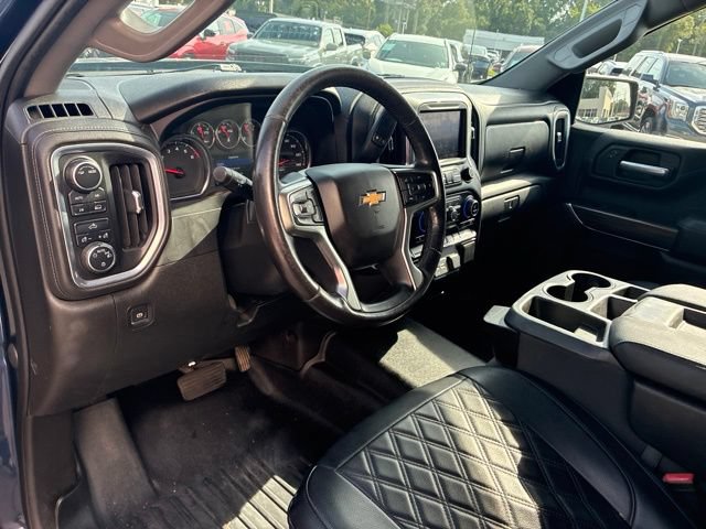 Used 2021 Chevrolet Silverado 1500 LT AWD/4WD image 18