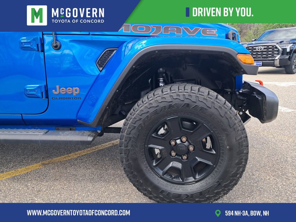 Used 2022 Jeep Gladiator Mojave w/ LED Lighting Group AWD/4WD image 9