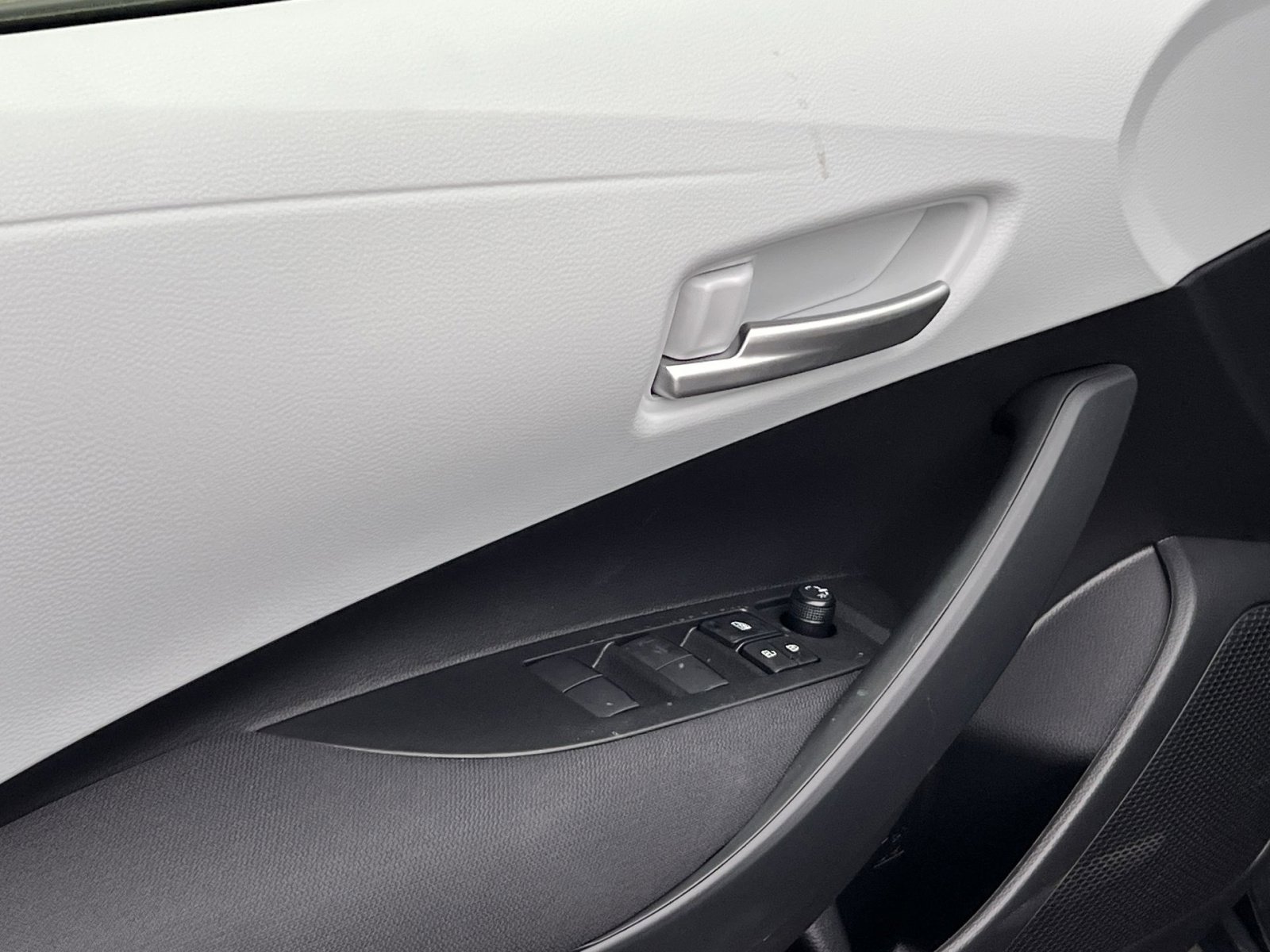 New 2026 Toyota Corolla SE AWD/4WD image 10
