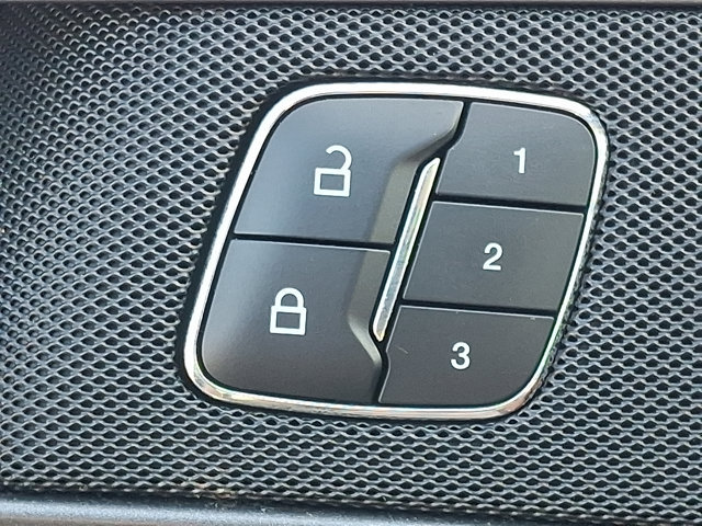 Used 2014 Ford Fusion Titanium AWD/4WD image 26