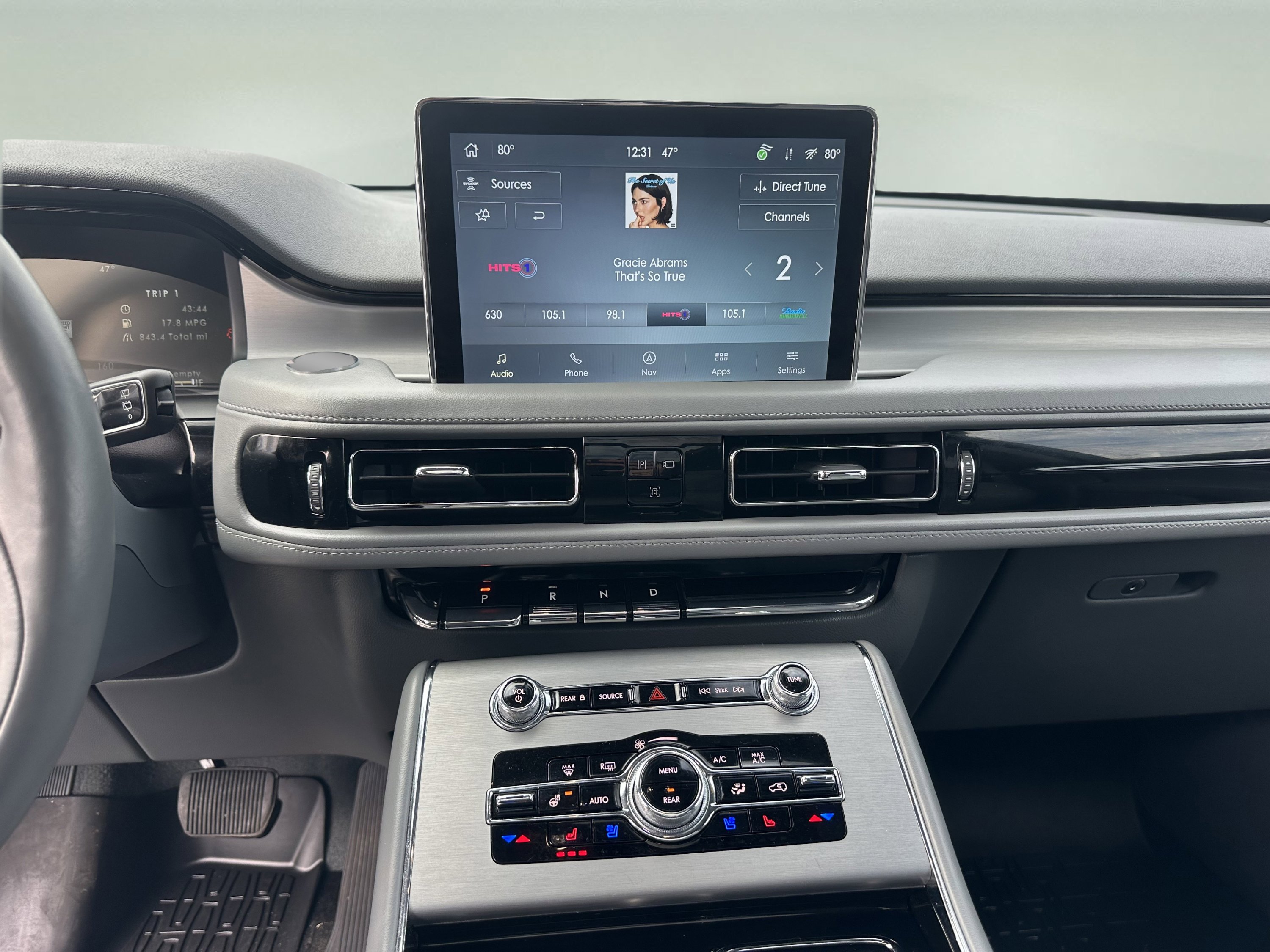 Used 2021 Lincoln Aviator Reserve w/ Equipment Group 202A image 13