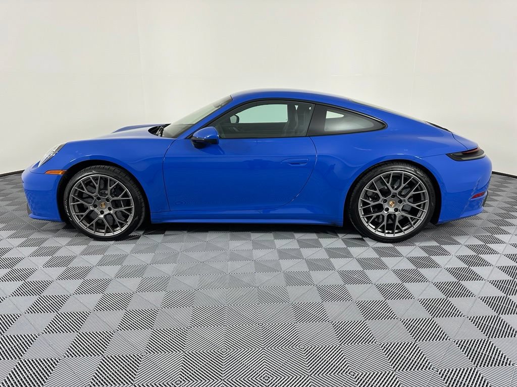 Certified 2025 Porsche 911 Carrera S RWD image 2