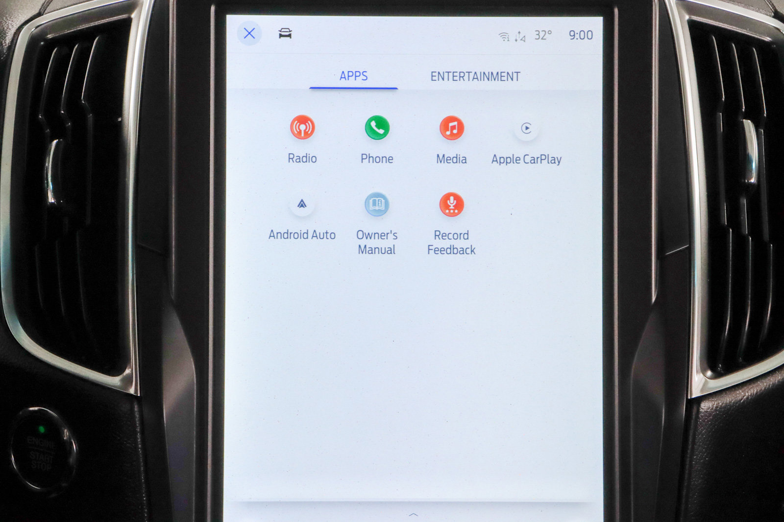 Used 2021 Ford Edge Titanium w/ Cargo Accessory Package image 19