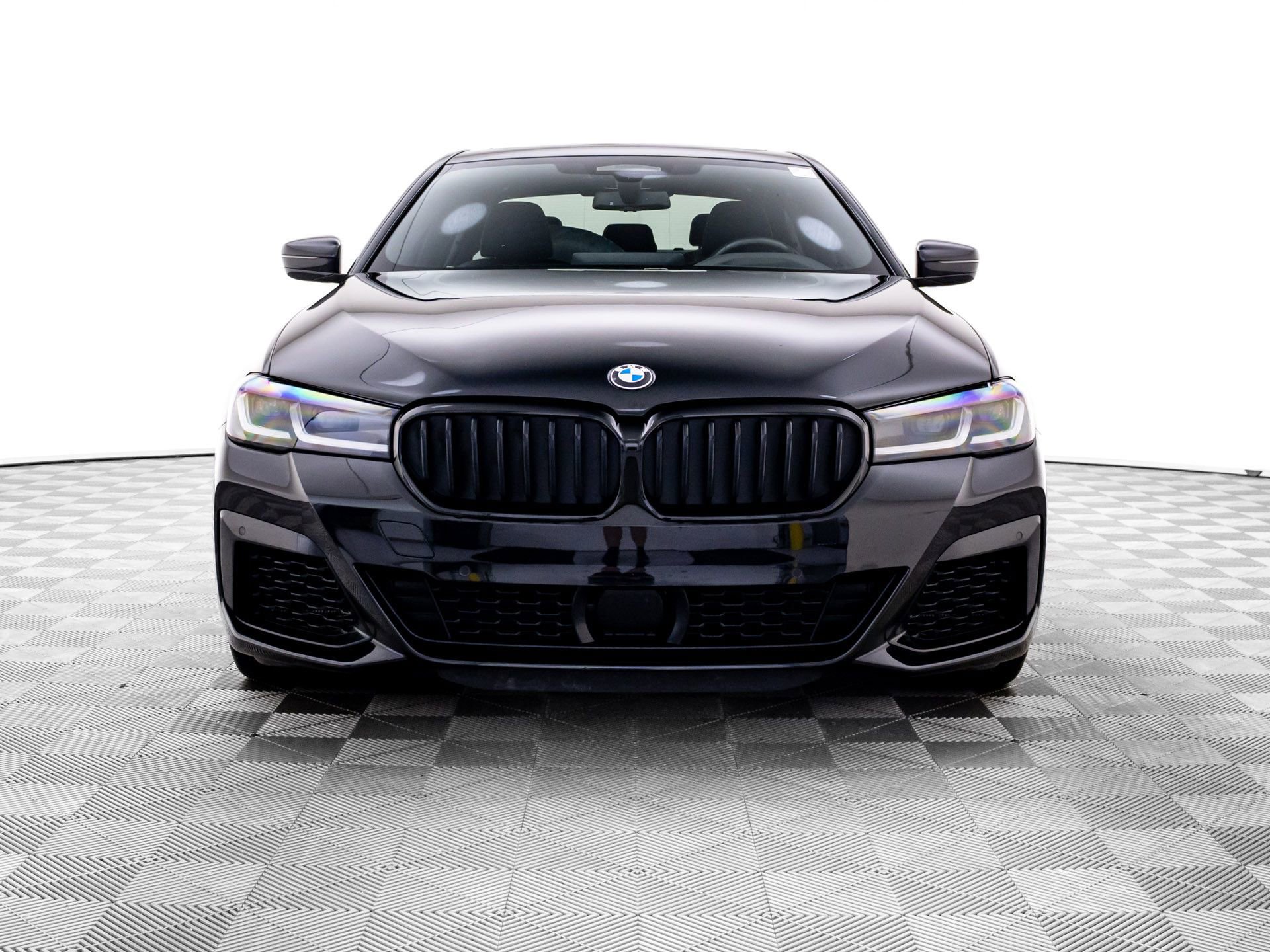 Certified 2023 BMW 540i xDrive w/ Executive Package AWD/4WD image 9