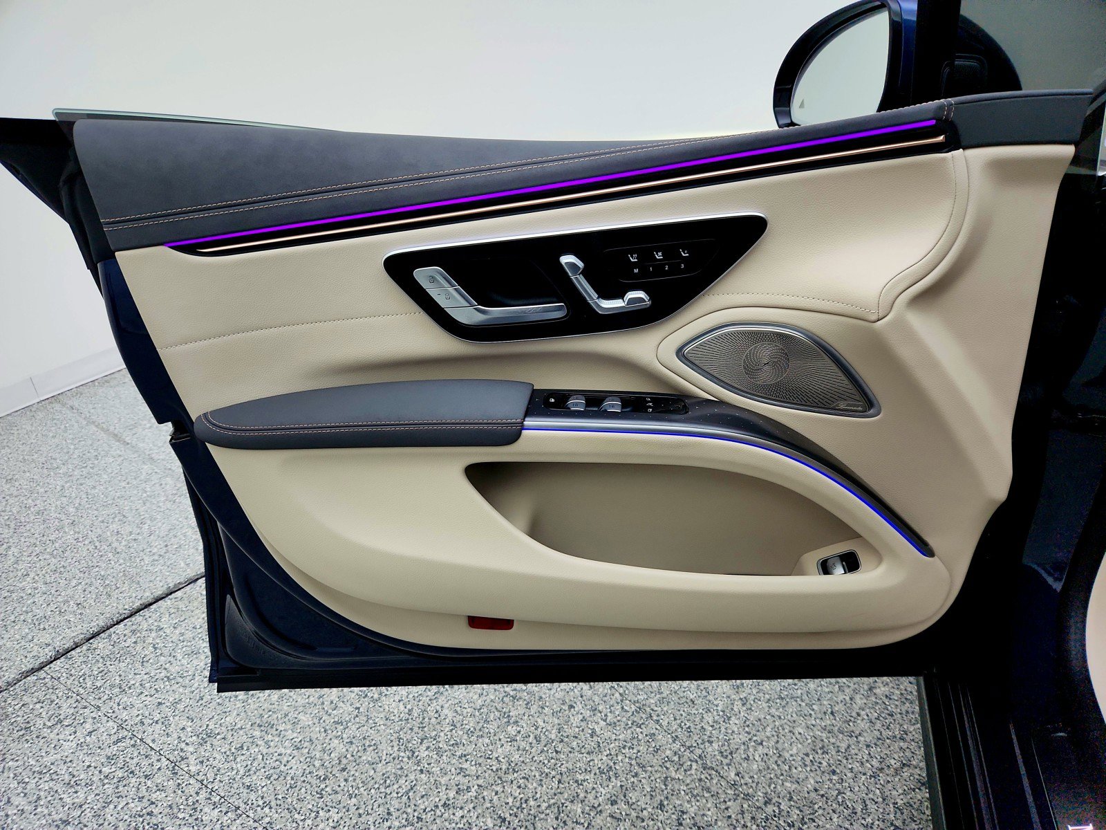 Certified 2023 Mercedes-Benz EQS 450+ Sedan image 21