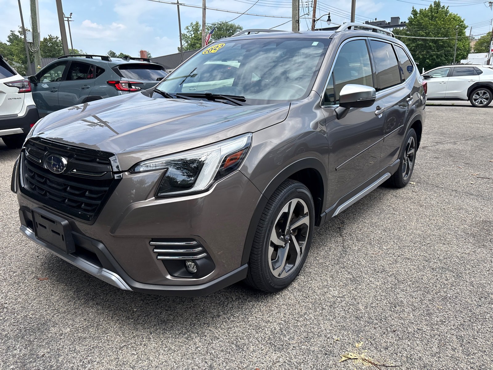 Used 2023 Subaru Forester Touring AWD/4WD image 3