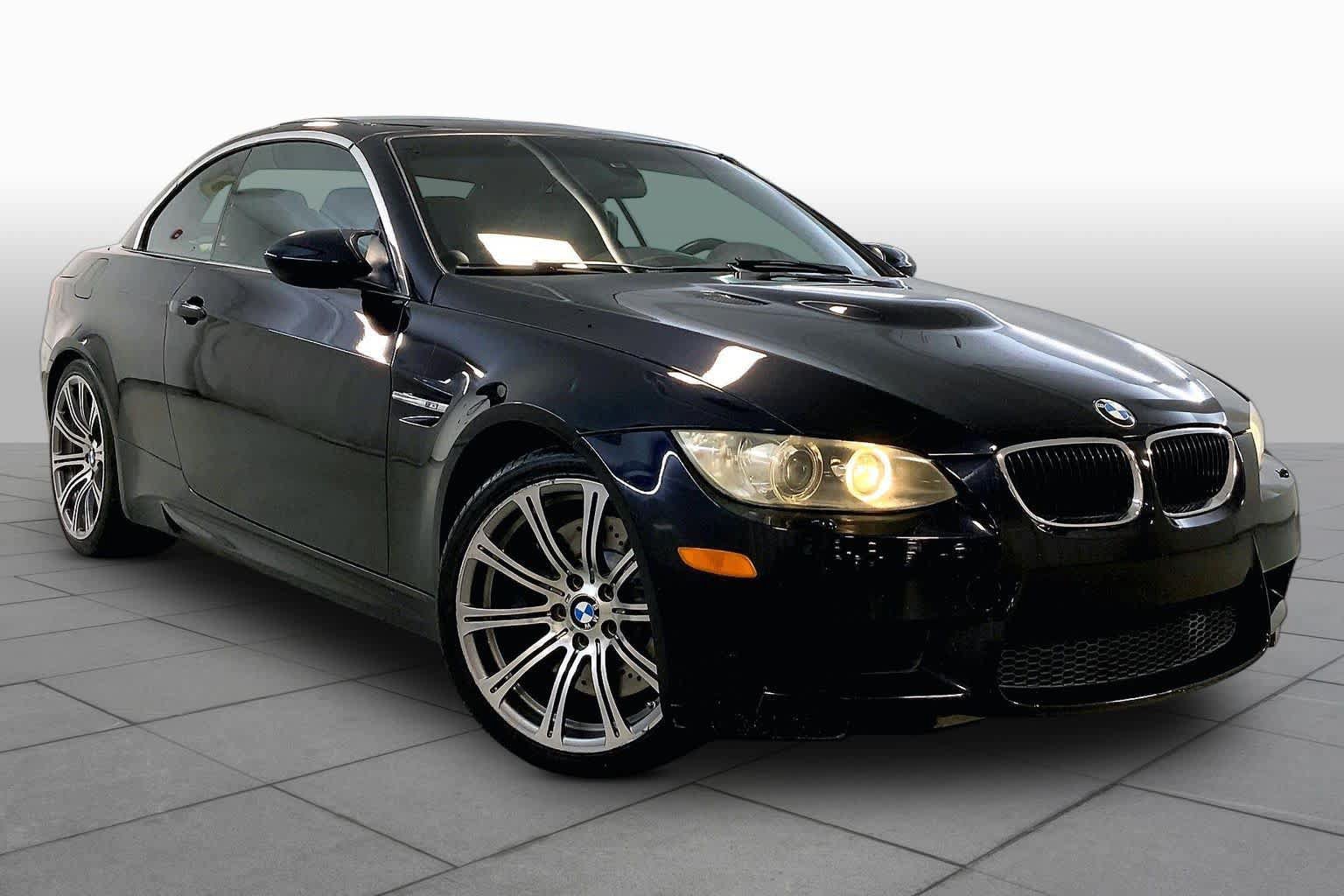Used 2010 BMW M3 Convertible RWD image 2