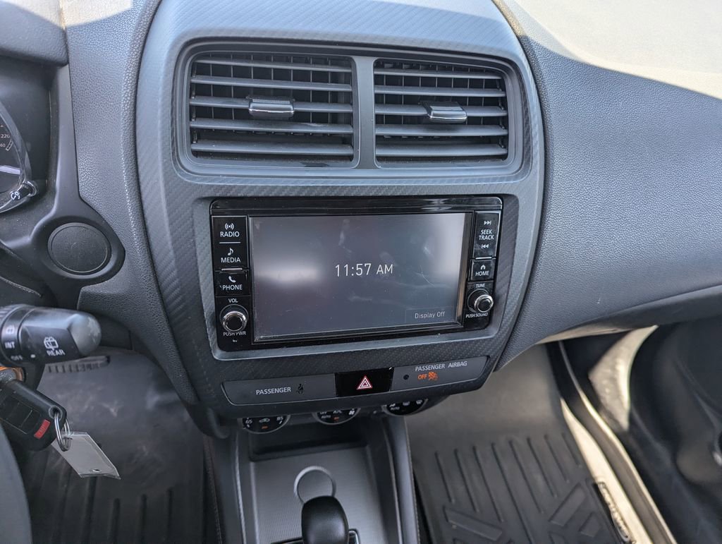 Used 2020 Mitsubishi Outlander Sport ES FWD image 15