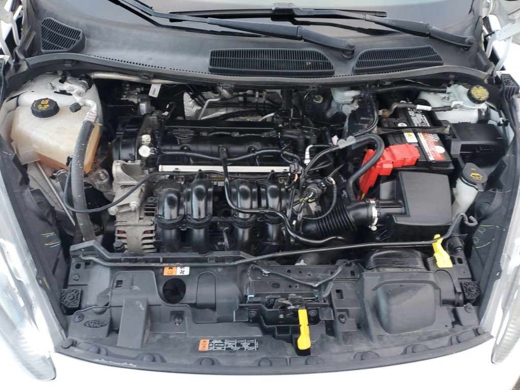 Used 2018 Ford Fiesta SE image 12