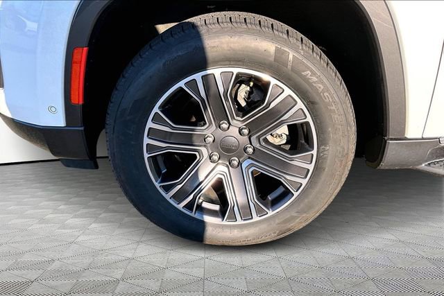 Used 2022 Jeep Wagoneer Series III image 23