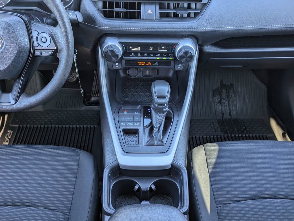 Certified 2020 Toyota RAV4 LE w/ All Weather Liner Package image 20