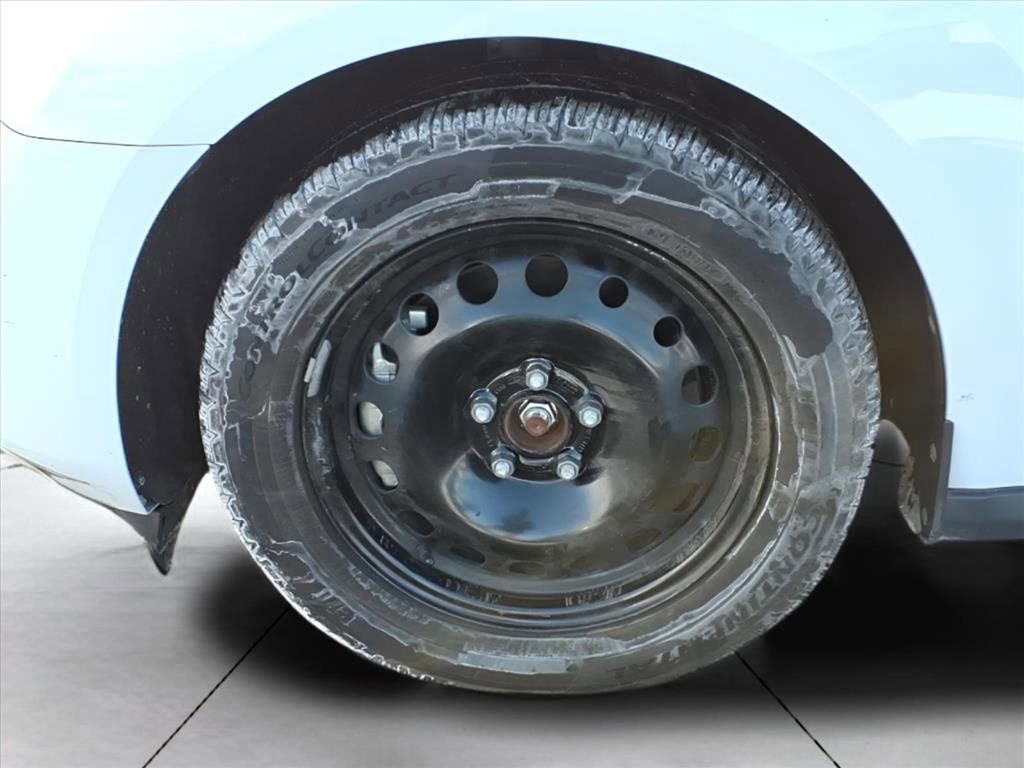 Used 2023 Ford Transit Connect XLT image 22