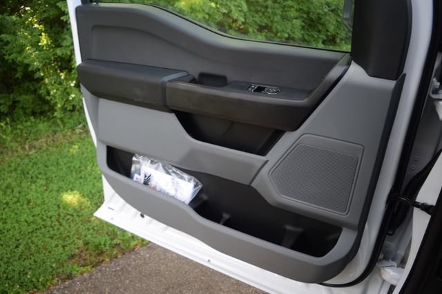 New 2026 Ford F550 2WD Regular Cab Super Duty image 13