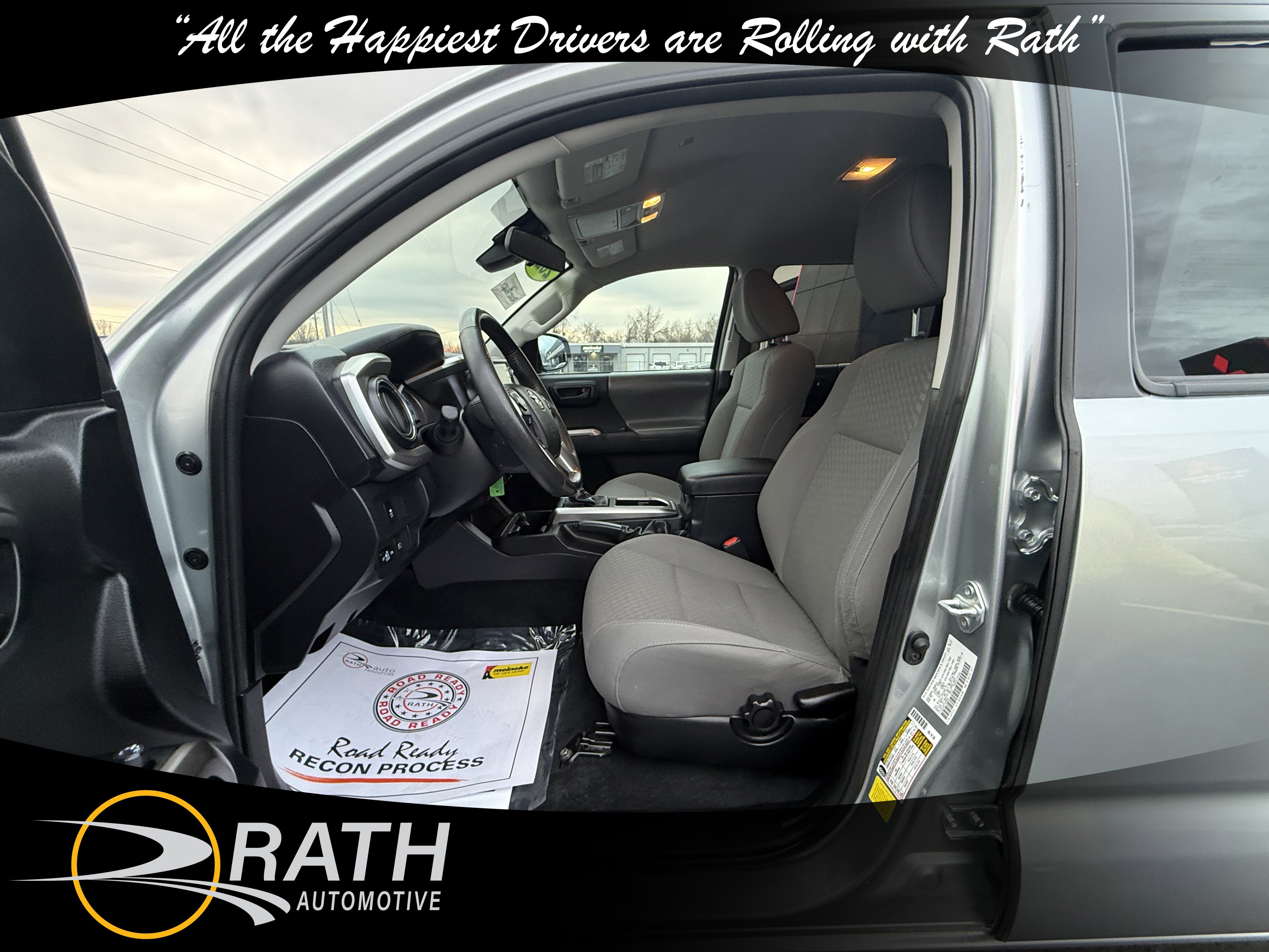 Used 2023 Toyota Tacoma SR5 image 12