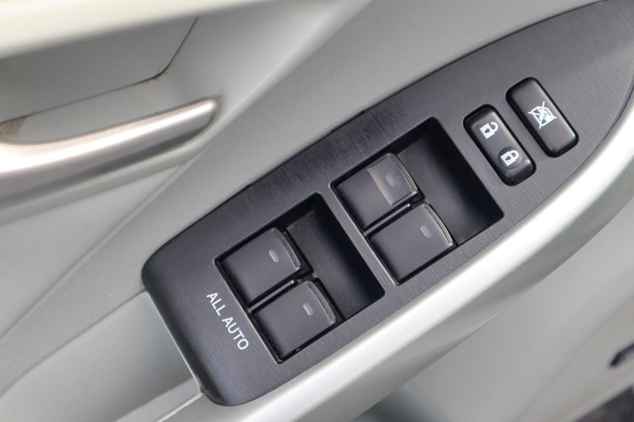 Used 2015 Toyota Prius Four w/ Deluxe Solar Roof Package image 64