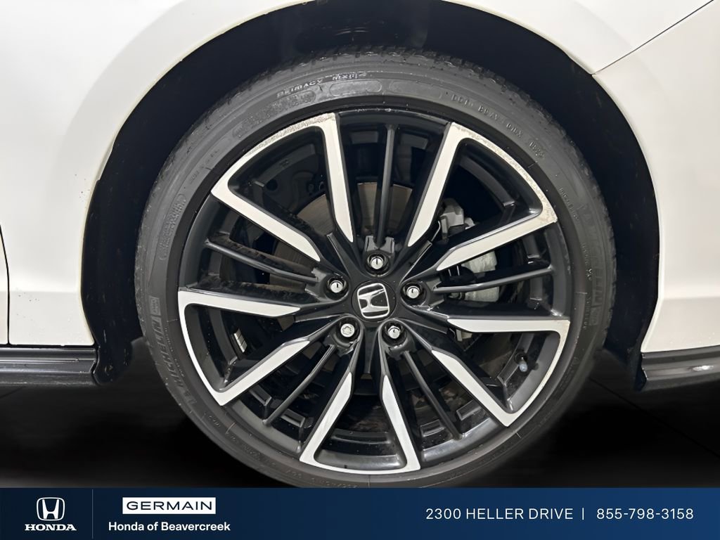 Used 2023 Honda Accord Touring image 16