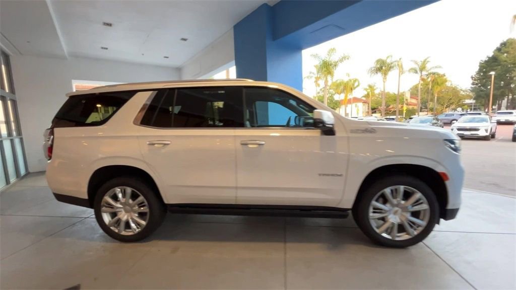 New 2024 Chevrolet Tahoe High Country w/ Advanced Technology Package AWD/4WD image 9