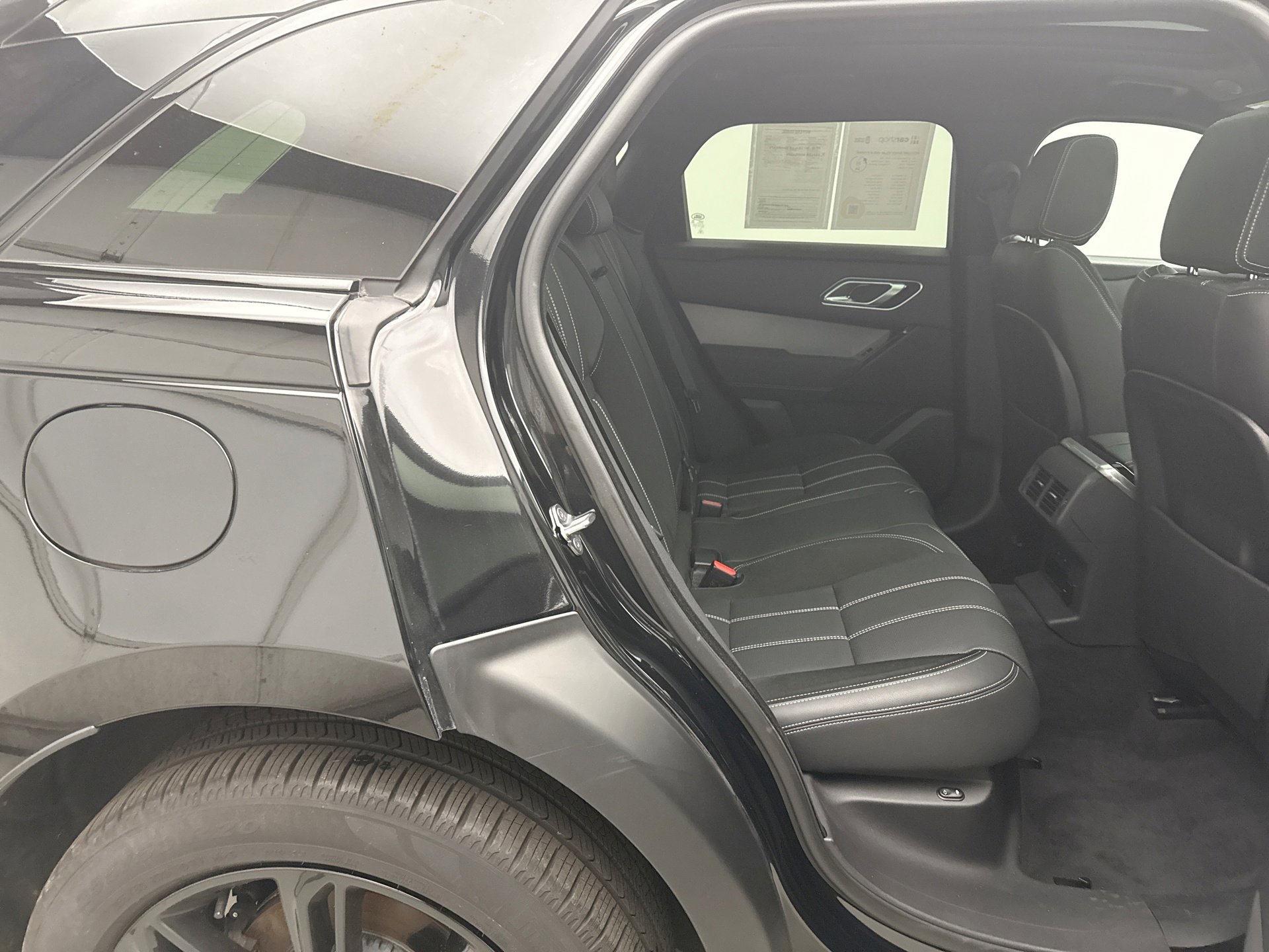 Used 2023 Land Rover Range Rover Velar R-Dynamic S image 20