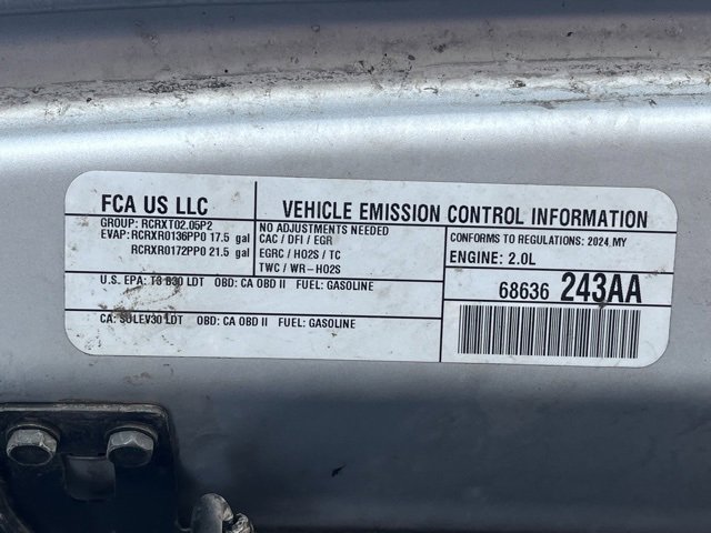 Used 2024 Jeep Wrangler Sahara image 22