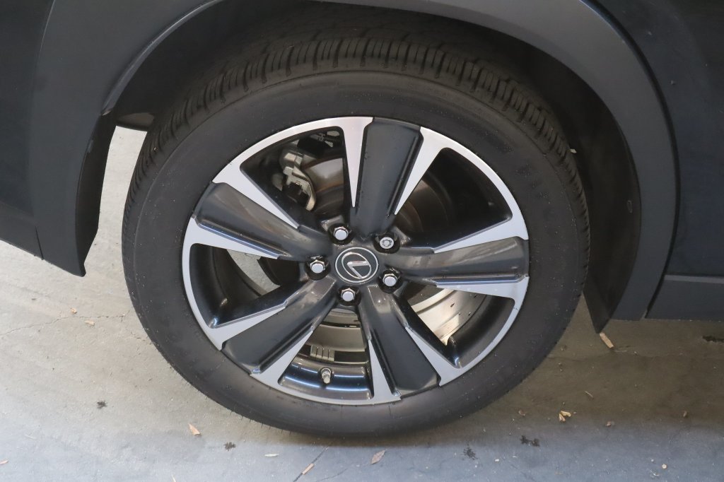 Used 2020 Lexus UX 250h w/ Premium Package AWD/4WD image 14