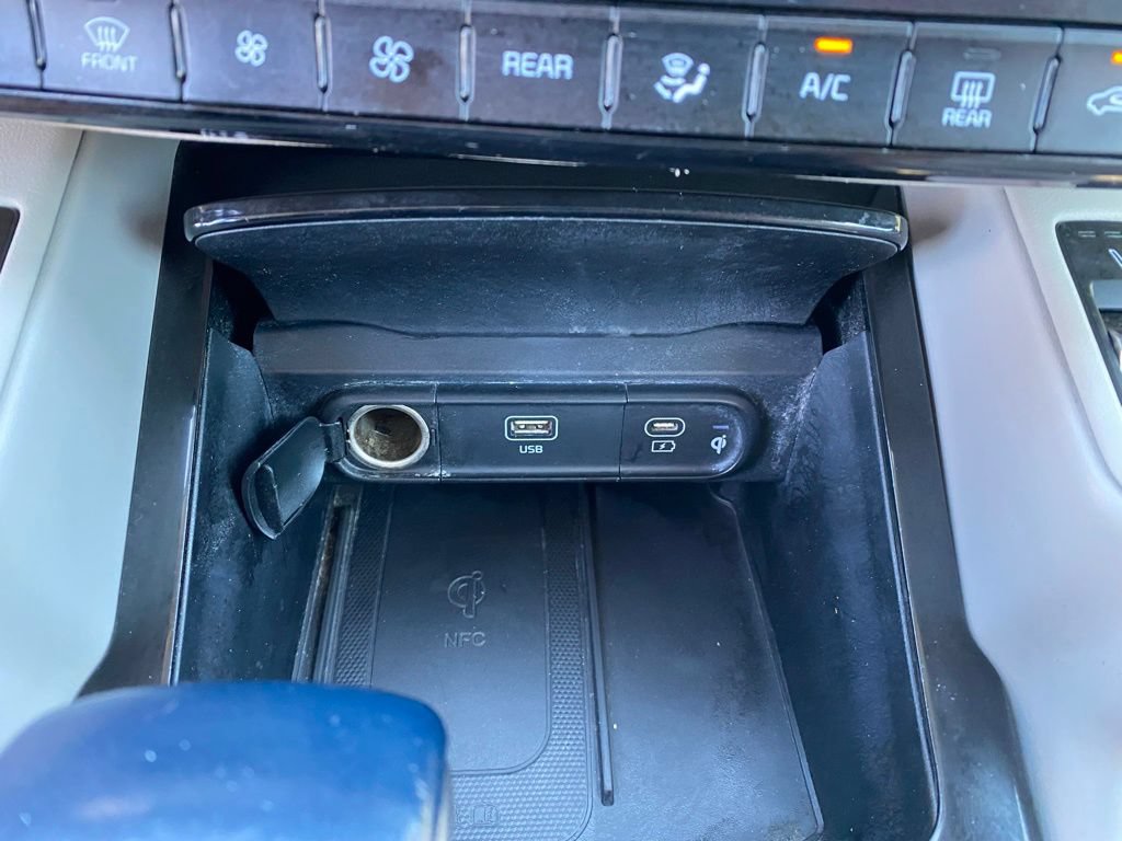 Used 2023 Kia Telluride SX FWD image 19