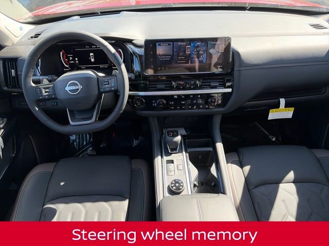 New 2026 Nissan Pathfinder Platinum image 14