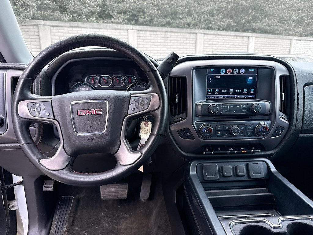 Used 2018 GMC Sierra 1500 SLT w/ All-Terrain Package AWD/4WD image 25