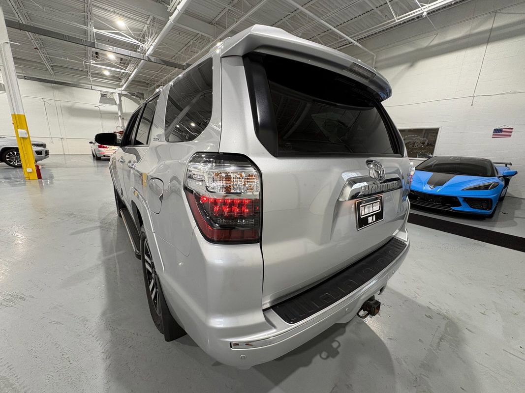 Used 2017 Toyota 4Runner Limited w/ Four Season Floor Mat Package image 58