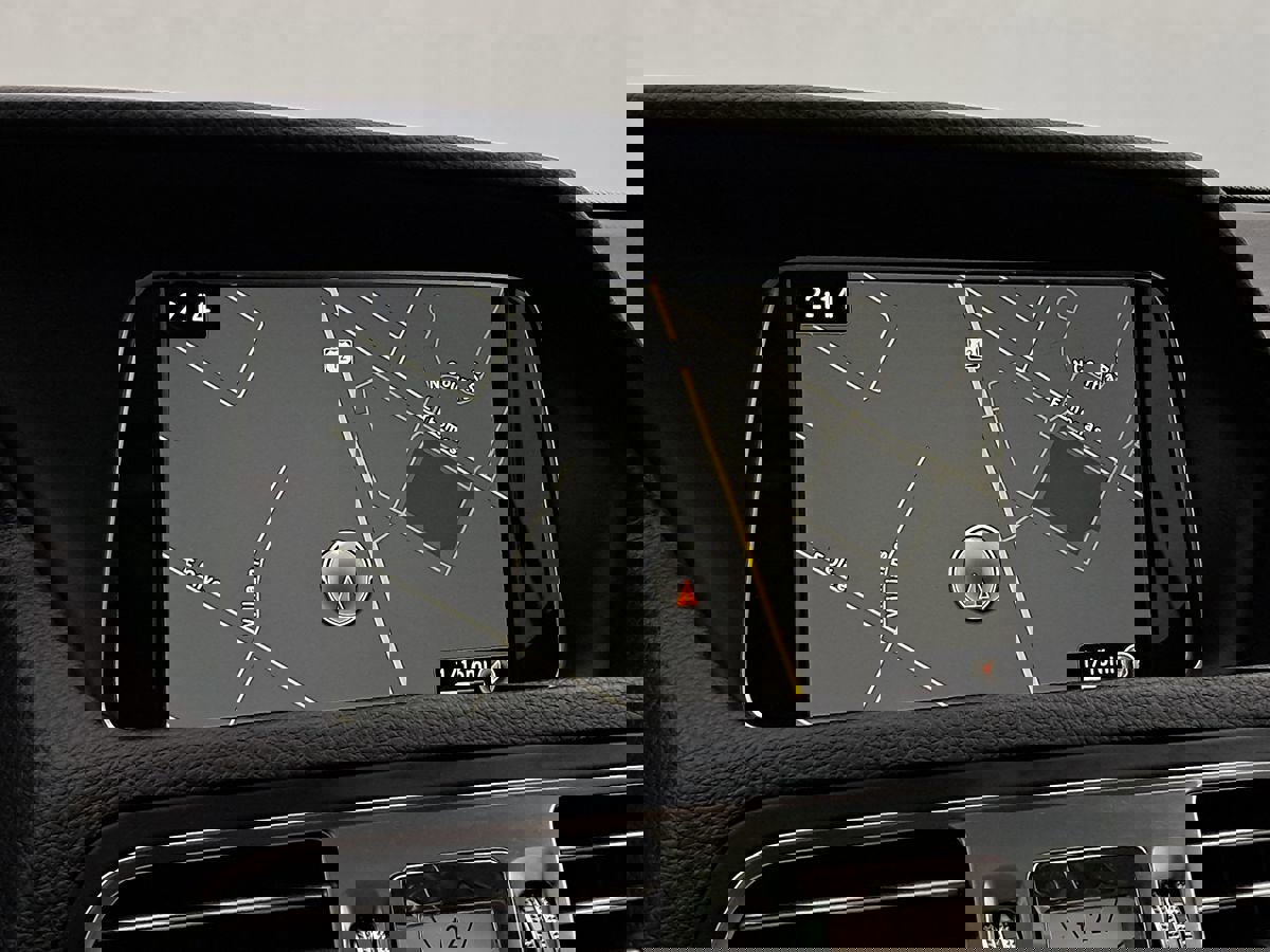 Used 2017 Mercedes-Benz E 400 4MATIC Coupe image 18