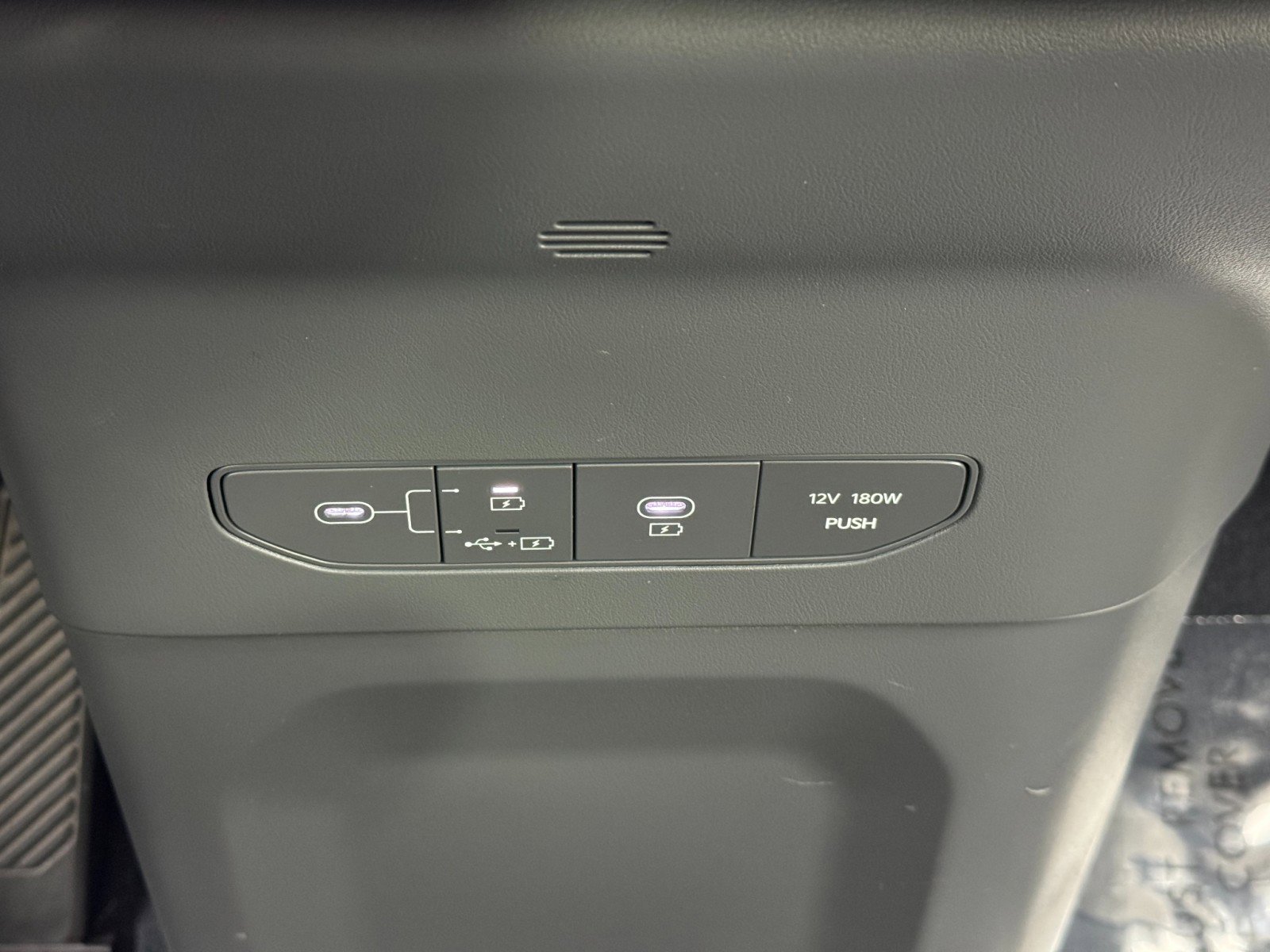 Used 2024 Kia EV9 Land image 35