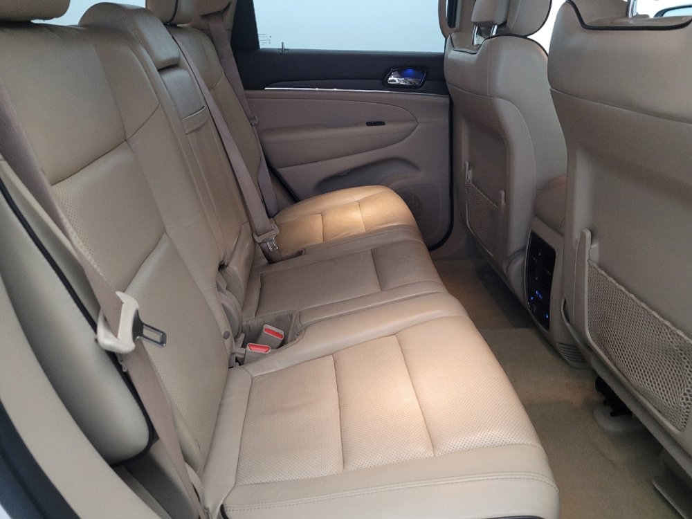 Used 2020 Jeep Grand Cherokee Overland image 19