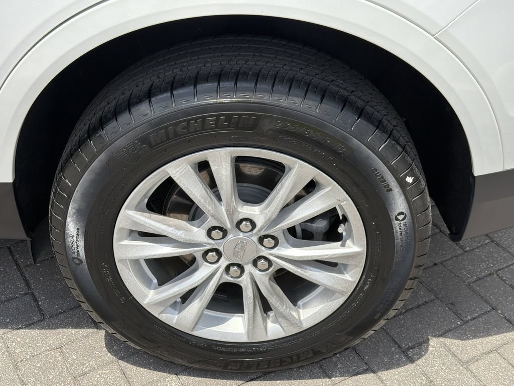 Certified 2022 Cadillac XT5 Luxury FWD image 32