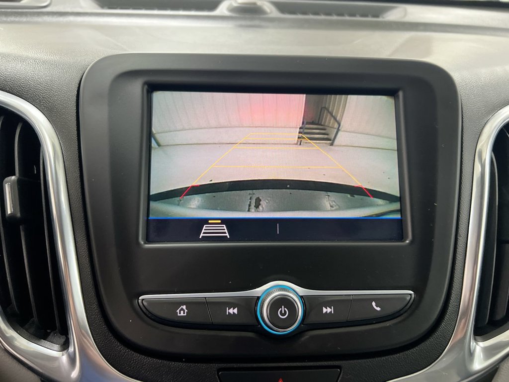 Used 2021 Chevrolet Equinox LT FWD image 15