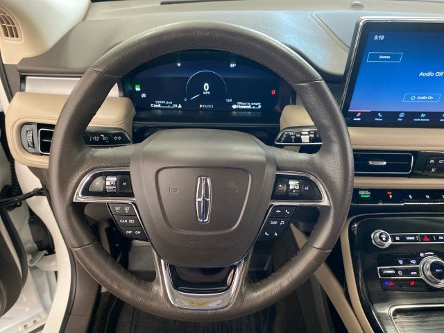 Used 2023 Lincoln Nautilus AWD w/ Premium Package image 18