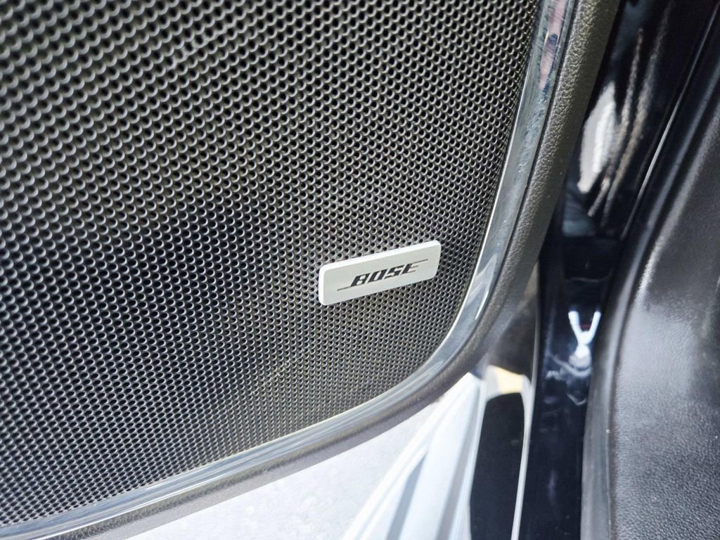 Used 2015 GMC Yukon SLT w/ HD Trailering Package image 43