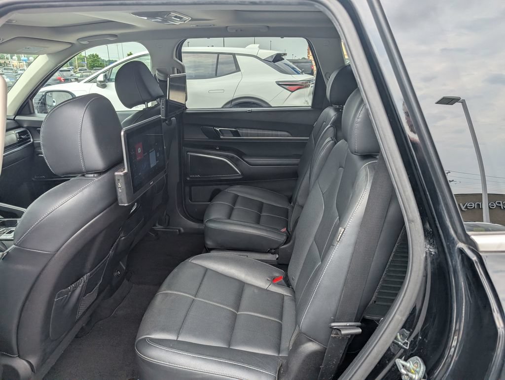 Used 2023 Kia Telluride SX AWD/4WD image 9