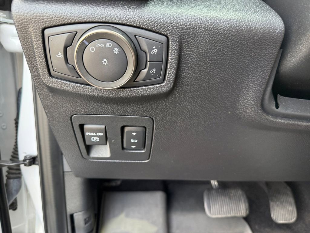 Used 2020 Ford F150 Raptor w/ Equipment Group 802A Luxury AWD/4WD image 26