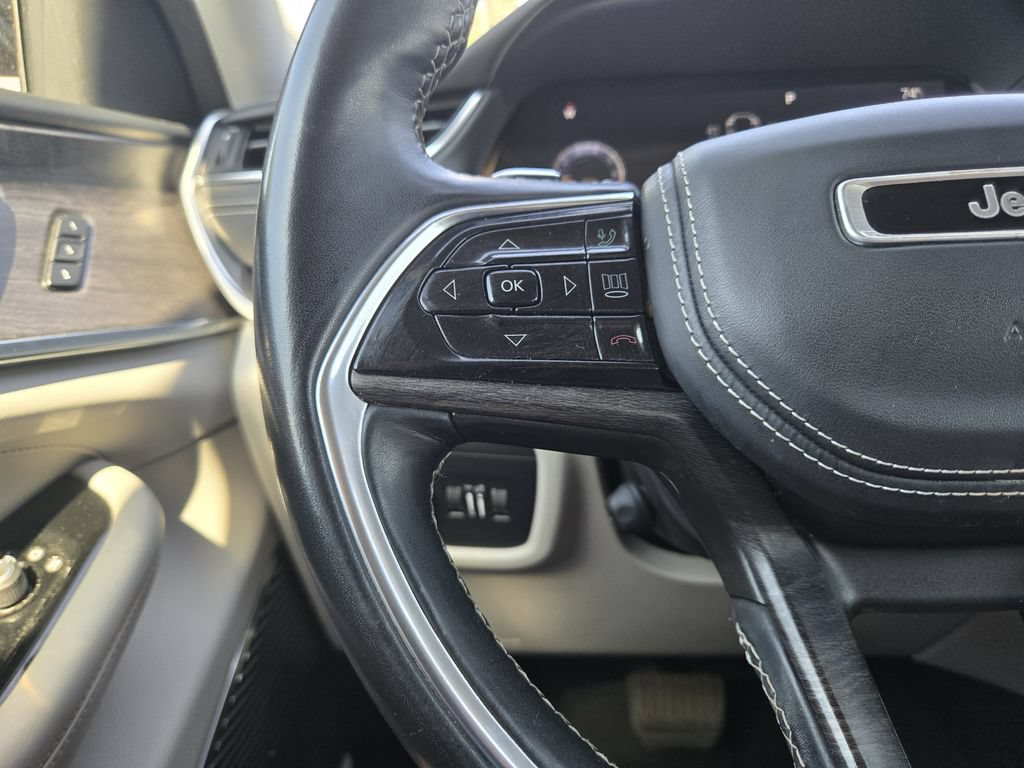 Used 2021 Jeep Grand Cherokee L Overland AWD/4WD image 27
