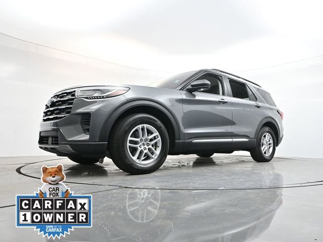 Used 2025 Ford Explorer Active image 32