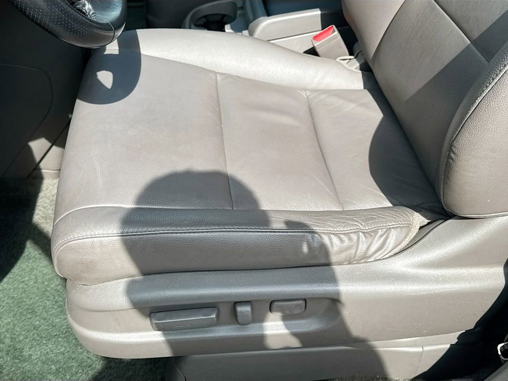 Used 2016 Honda Odyssey EX-L image 24