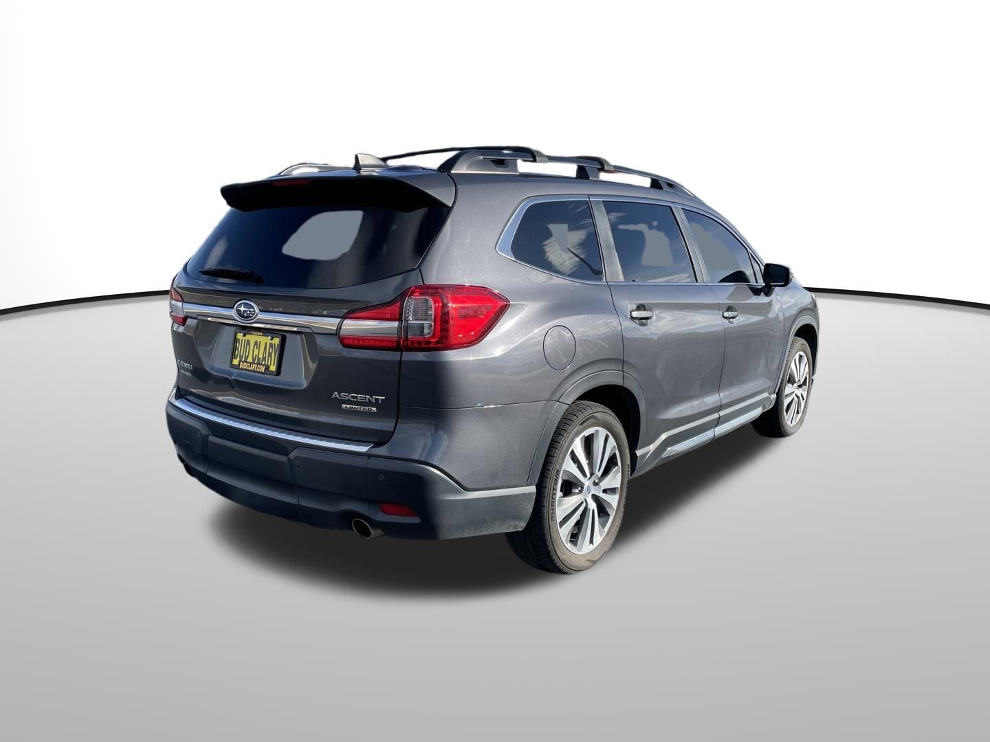 Used 2019 Subaru Ascent Limited w/ Popular Package #3 image 3