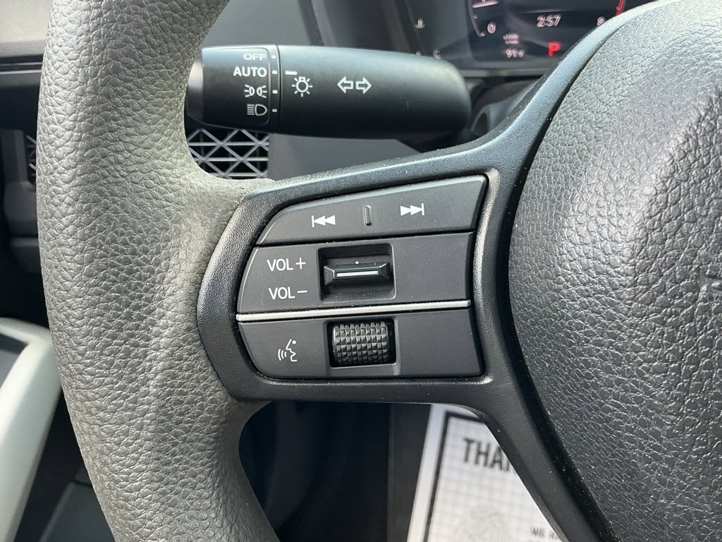 Certified 2024 Honda Accord EX image 27