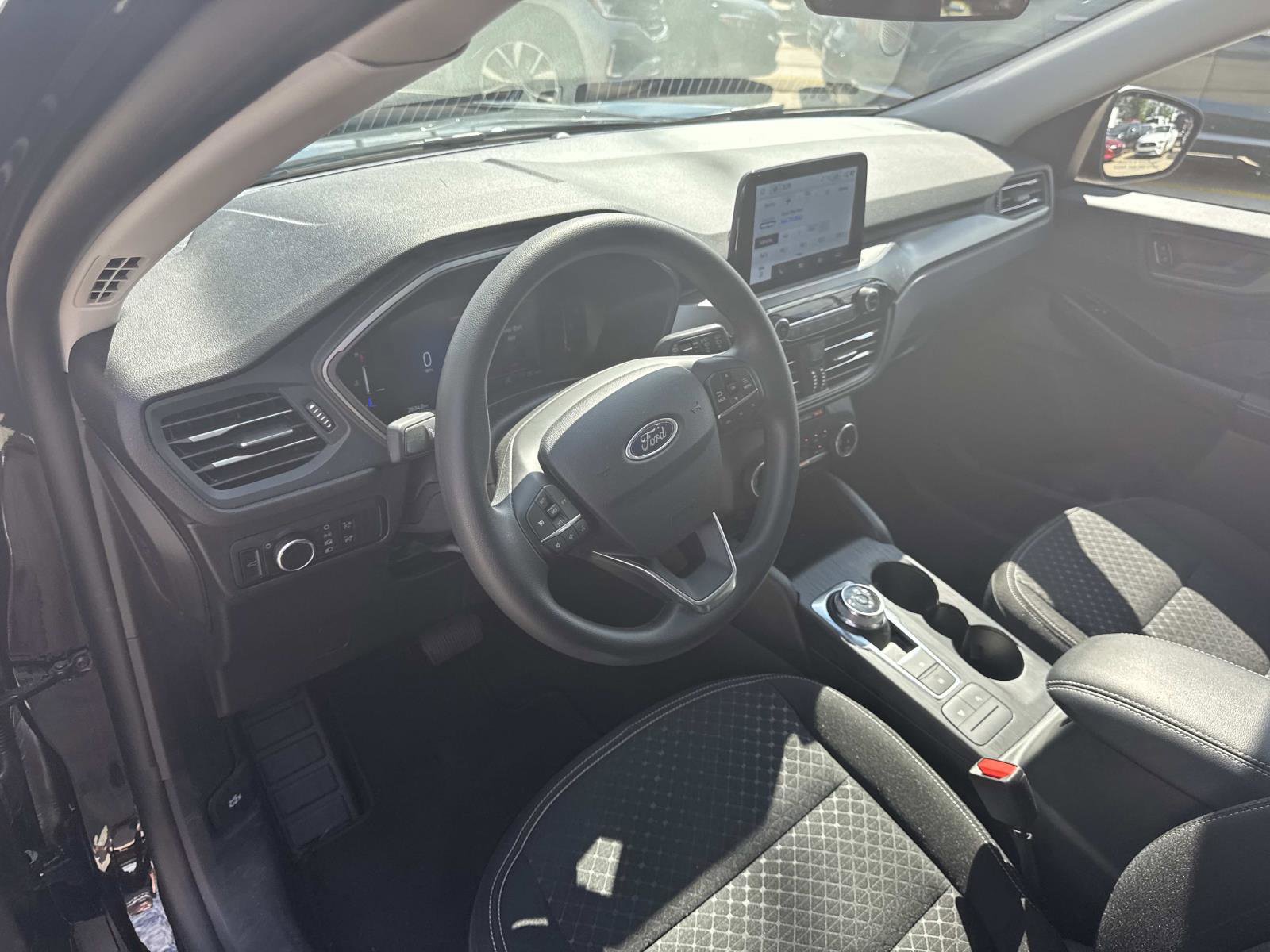 Used 2025 Ford Escape Active image 16